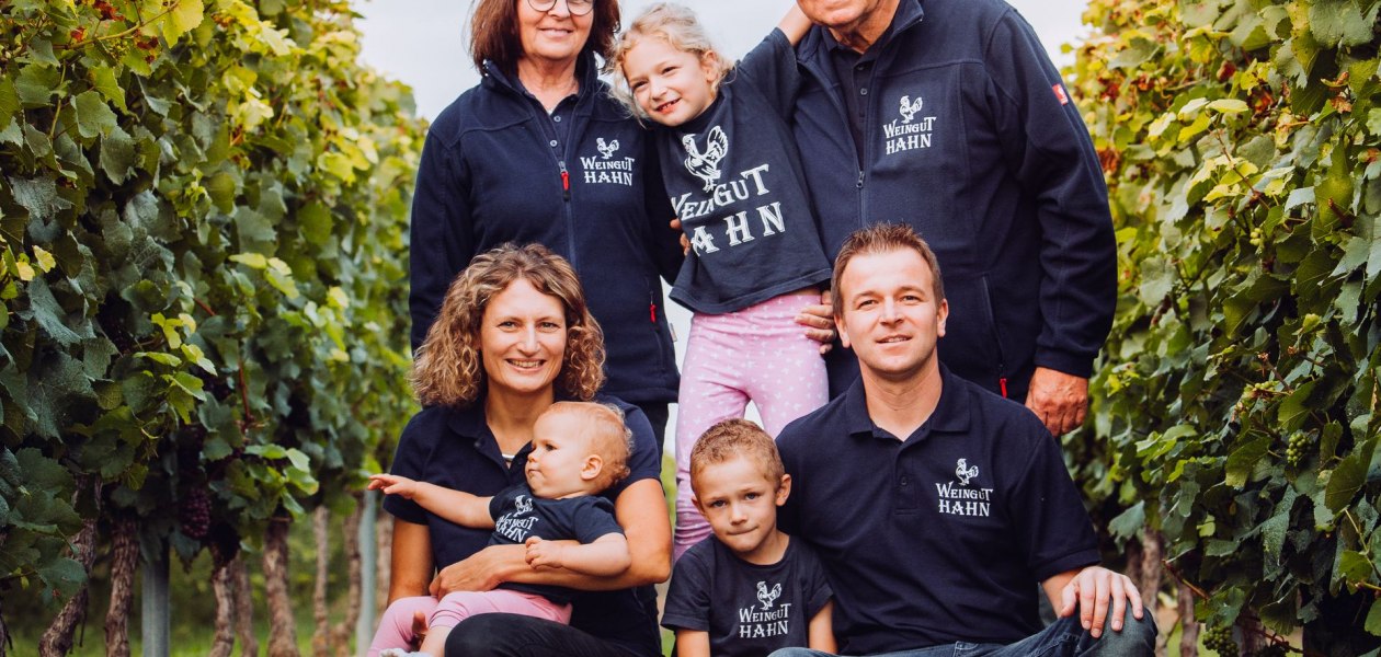 Weingut Klaus und Stefan Hahn_Familie, © Simone Bonnet