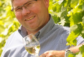 Weingut Dr. Hinkel_Winzer, © Weingut Dr. Hinkel