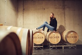 Weingut Becker_Holzfässer, © Peter Bender